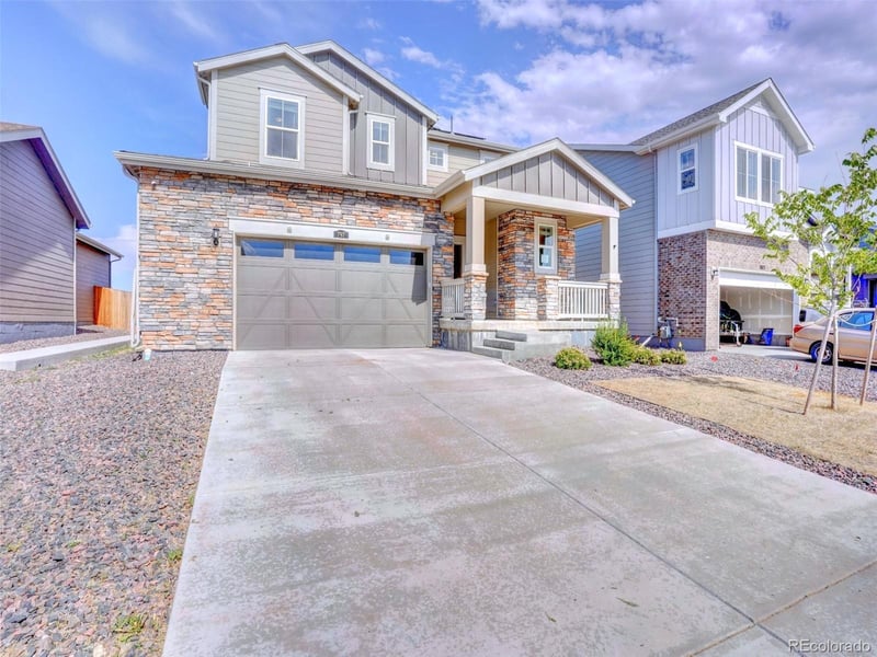 797 Harvard St, Johnstown, CO 80534