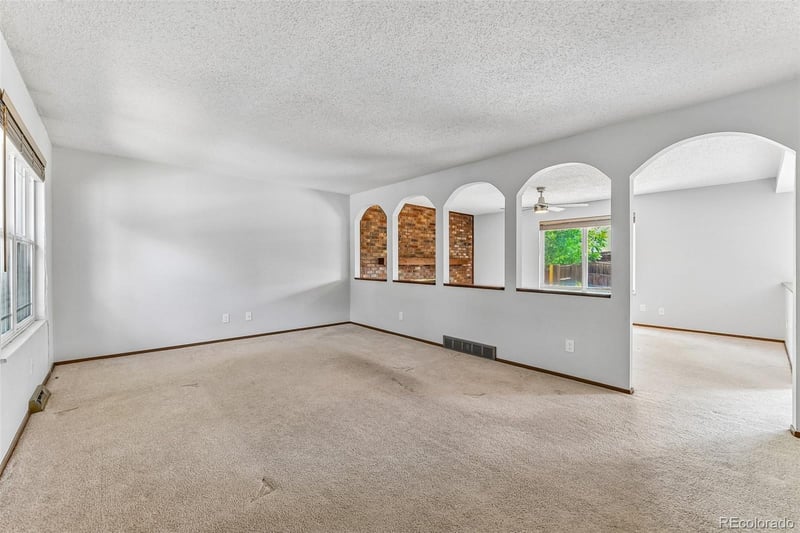 4310 S Dillon St, Aurora, CO 80015