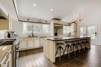 6556 S Adams Ct, Littleton, CO 80121