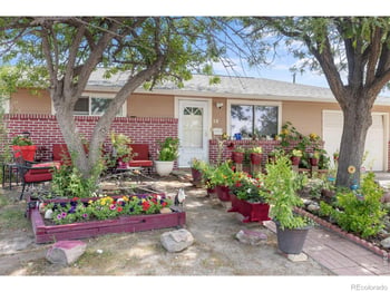 12 Sherman Ct, Longmont, CO 80501