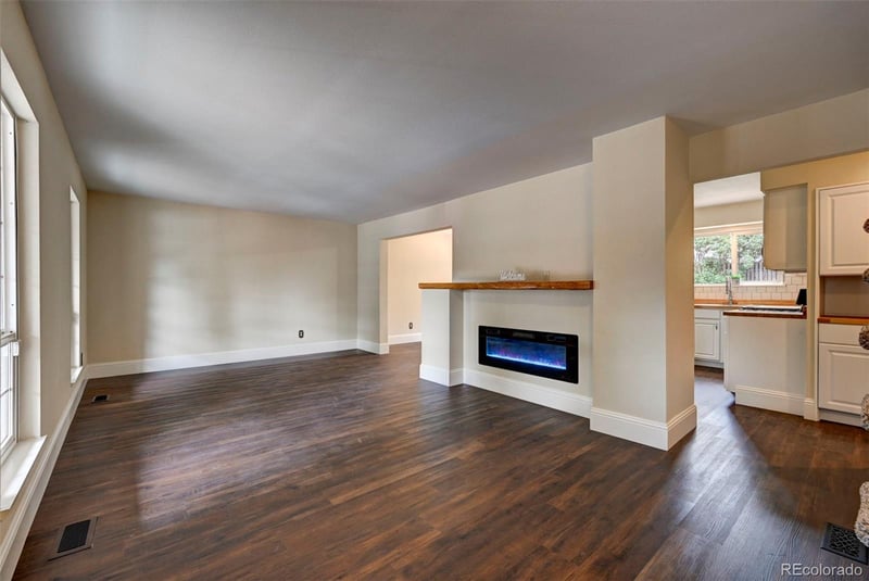 5335 Picket Dr, Colorado Springs, CO 80918