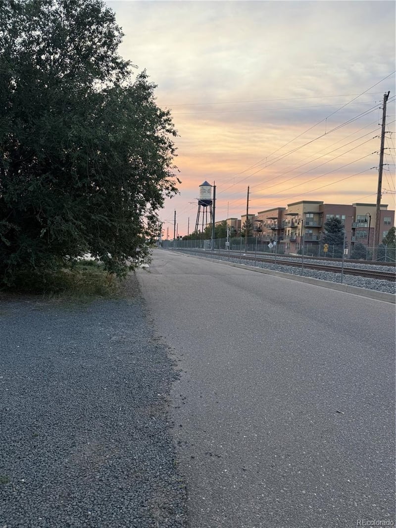 Ridge , Arvada, CO 80002