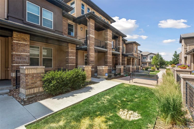 9050 Caley Way, Englewood, CO 80111