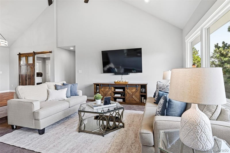 990 Glen Oaks Ave, Castle Pines, CO 80108