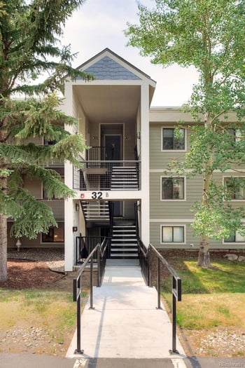 32 Corinthian Cir #102, Dillon, CO 80435