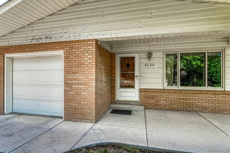 8350 Ammons St, Littleton, CO 80128