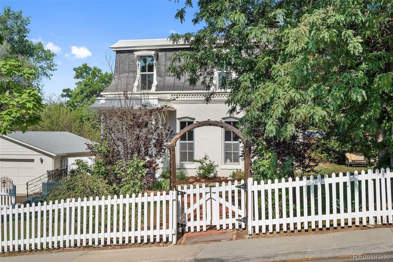 255 Pratt St, Longmont, CO 80501