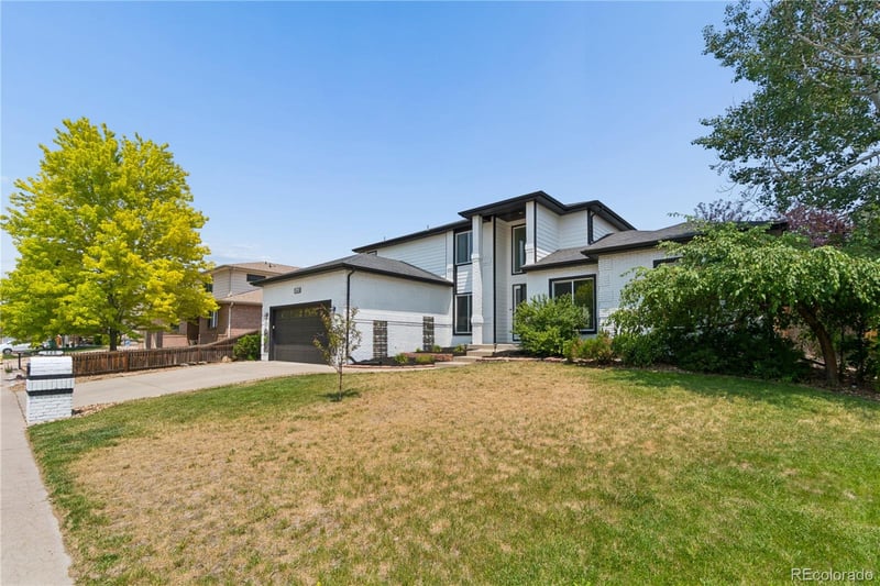 560 S 16th Ave, Brighton, CO 80601