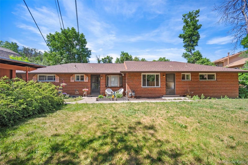 124 Cheyenne Rd, Colorado Springs, CO 80906