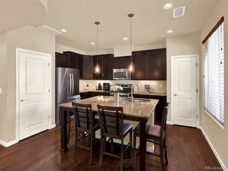8025 21st Ave, Denver, CO 80238