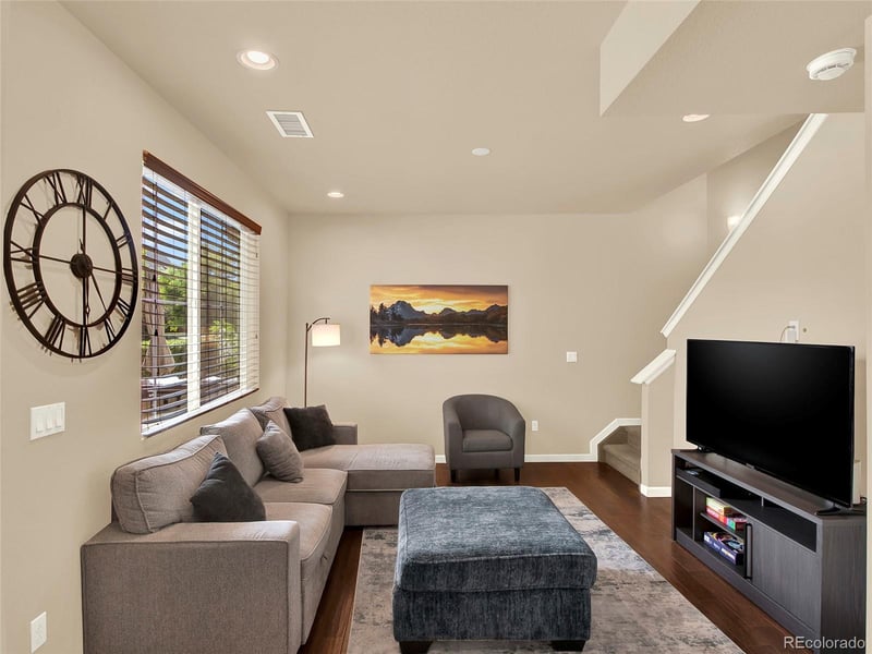 8025 21st Ave, Denver, CO 80238