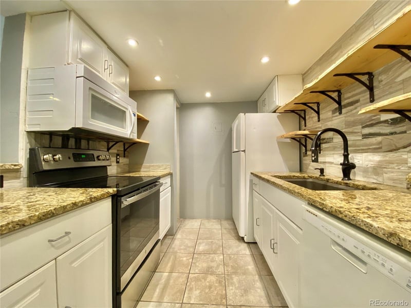 4400 Quebec St #D201, Denver, CO 80237