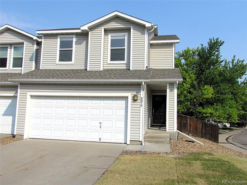 8019 Kittredge Ct, Englewood, CO 80112