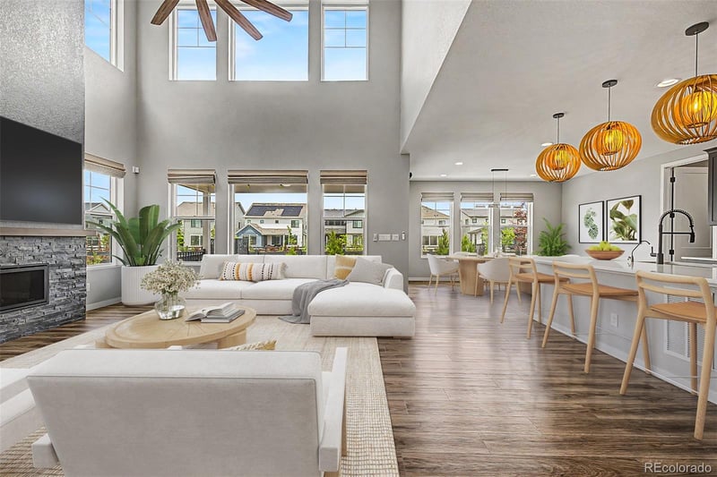 9032 Star Fall R Cir, Littleton, CO 80125