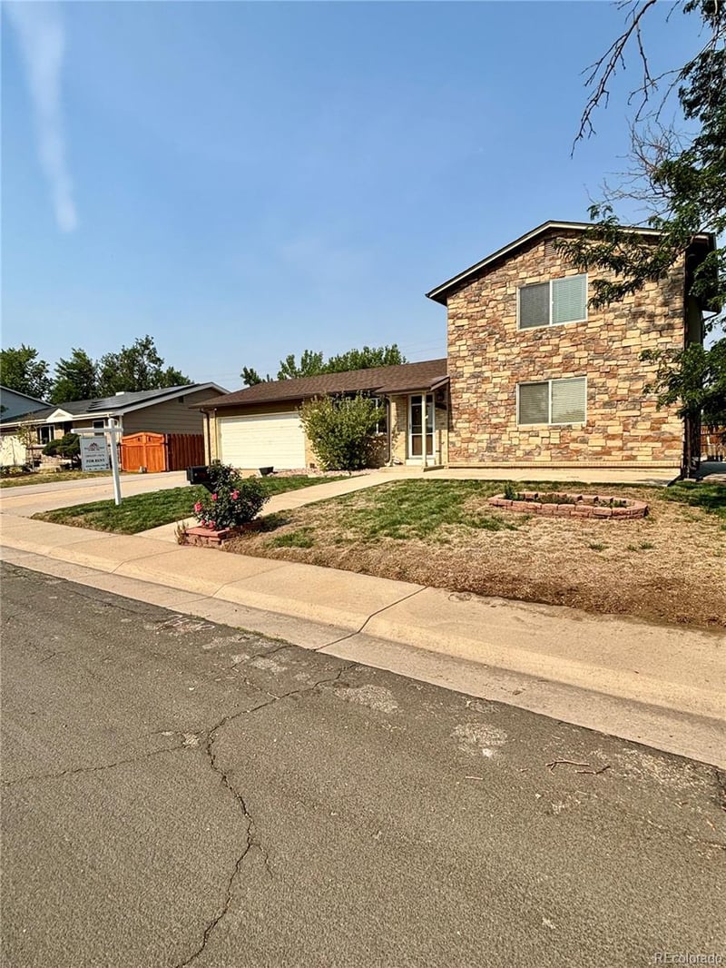 7461 Webster St, Arvada, CO 80003