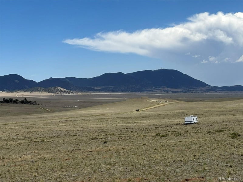 2069 Oxford Dr, Hartsel, CO 80449