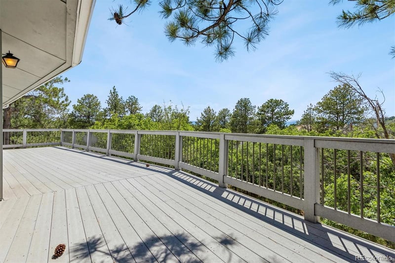 5781 N Lariat Dr, Castle Rock, CO 80108