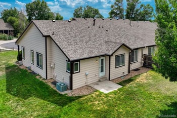 1112 Country Acres Ct, Johnstown, CO 80534