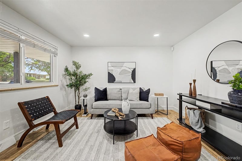 11756 Virginia Pl, Aurora, CO 80012