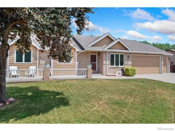1211 N 4th St, Johnstown, CO 80534