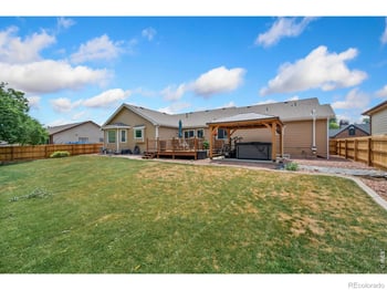 1211 N 4th St, Johnstown, CO 80534