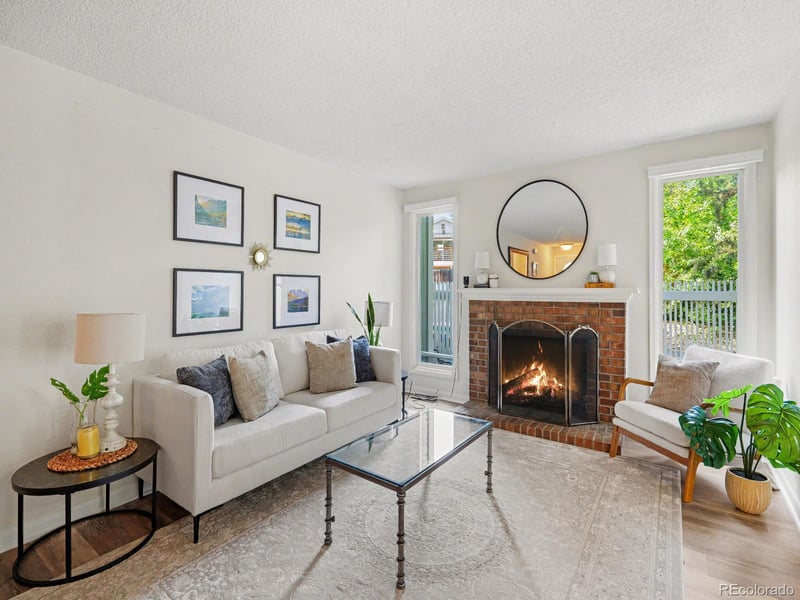 3030 S Macon Cir, Aurora, CO 80014