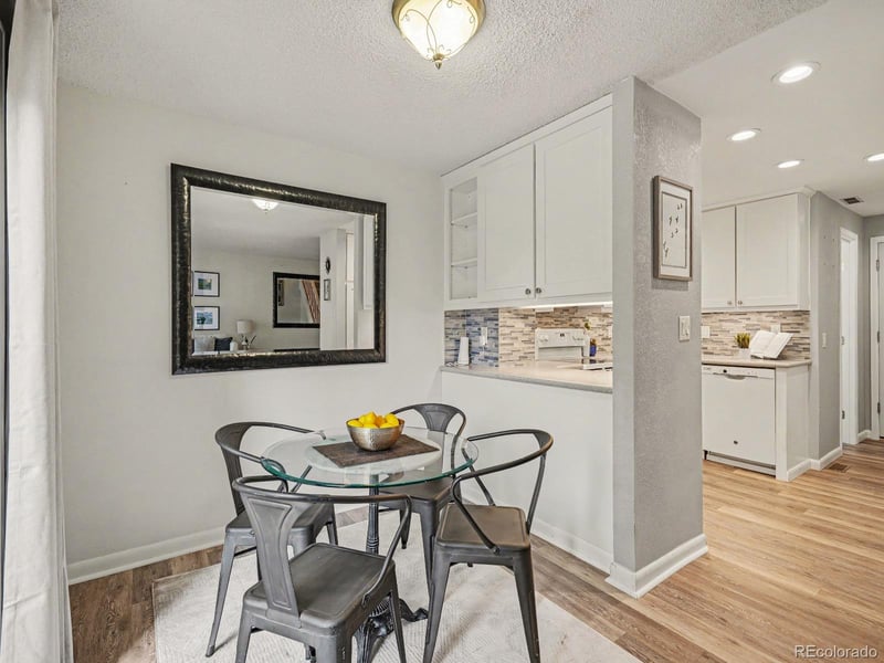3030 S Macon Cir, Aurora, CO 80014