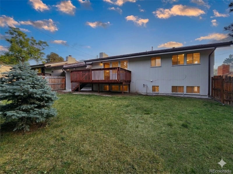 4640 Akron St, Englewood, CO 80111