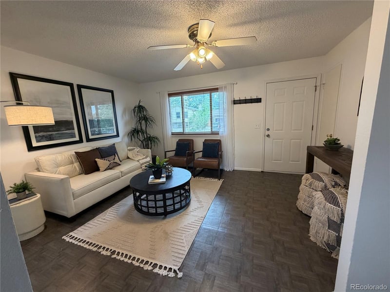 15384 Idaho Pl, Aurora, CO 80017