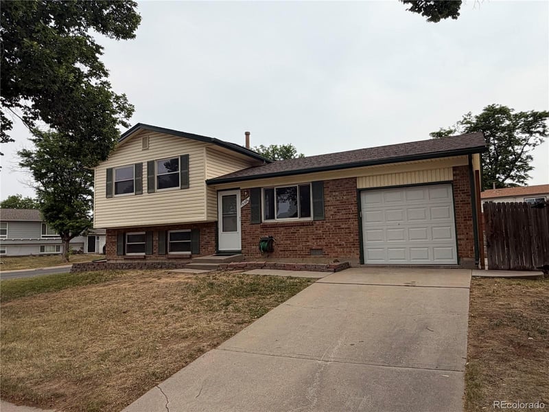 15384 Idaho Pl, Aurora, CO 80017