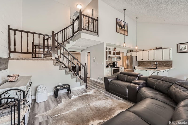 5954 S Netherland Cir, Centennial, CO 80015