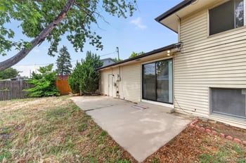 446 S Lima Cir, Aurora, CO 80012