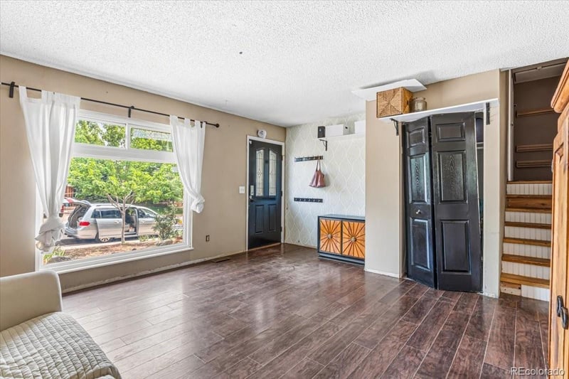 9755 Elizabeth St, Thornton, CO 80229