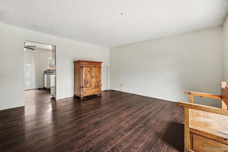 9755 Elizabeth St, Thornton, CO 80229