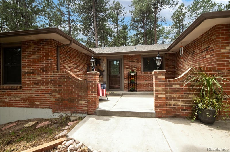 1405 Becky Dr, Colorado Springs, CO 80921