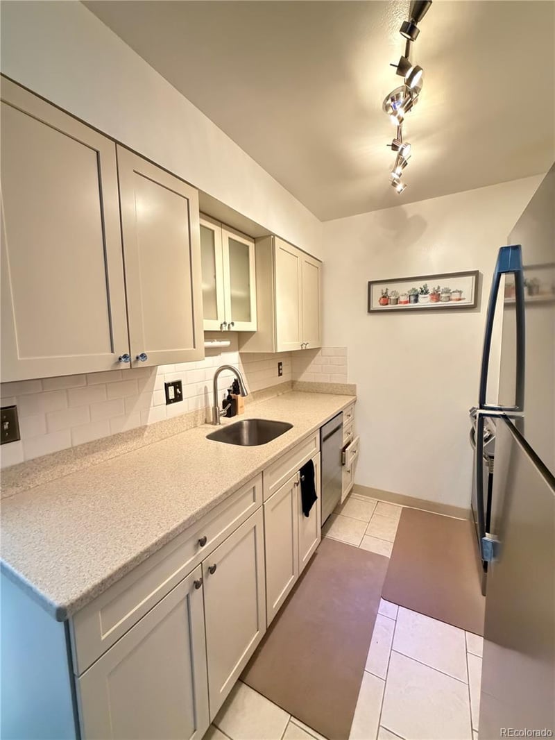 4110 Hale Pw #2C, Denver, CO 80220