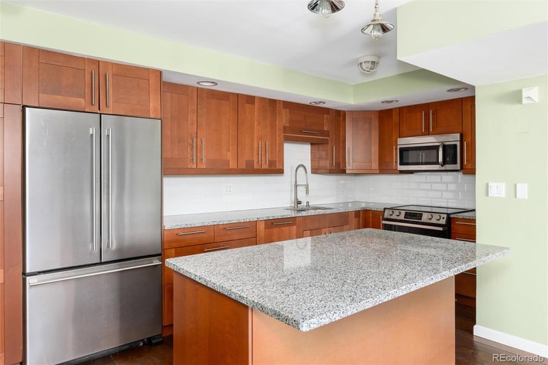 790 Washington St #706, Denver, CO 80203
