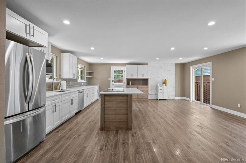 1435 S Zephyr St, Denver, CO 80232