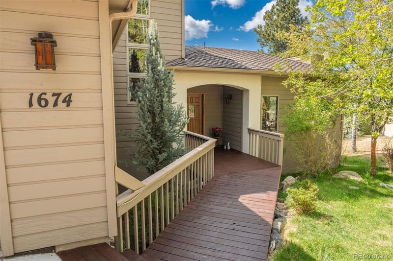 1674 Tamarac Dr, Golden, CO 80401