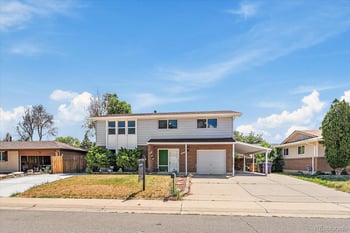 5042 Scranton St, Denver, CO 80239
