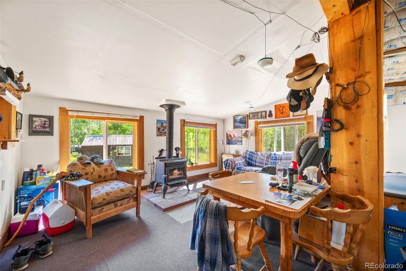 106 Forest Ct, Florissant, CO 80816