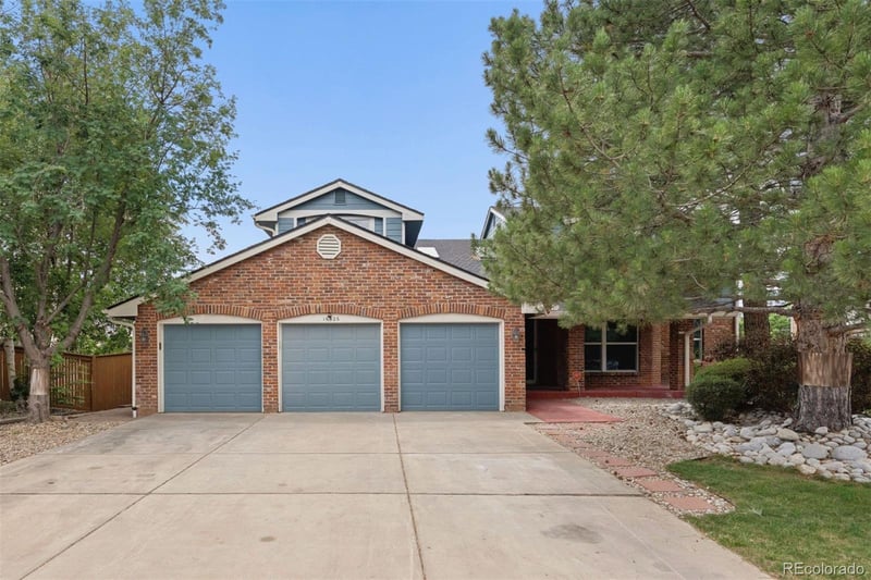16526 Alamo Pl, Centennial, CO 80115