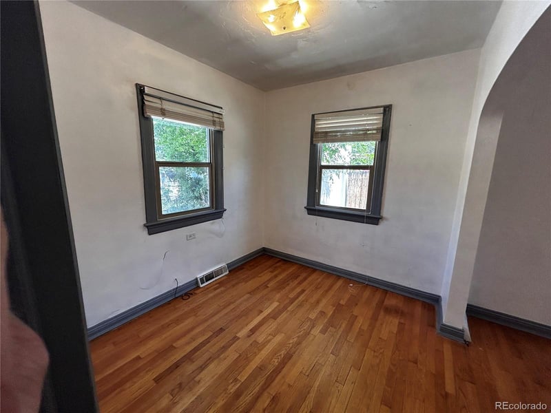 2111 Emerson St, Denver, CO 80210