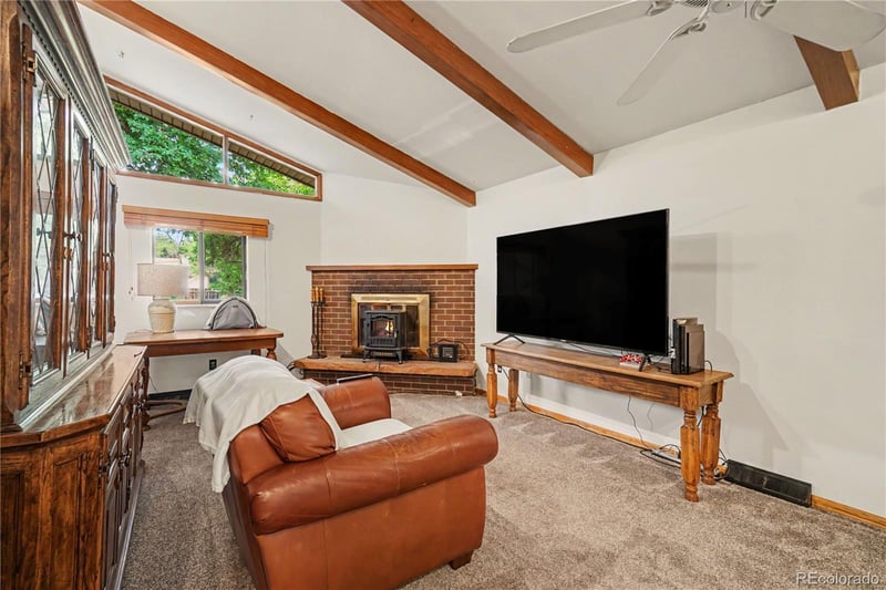1337 Sharpe Pl, Longmont, CO 80501