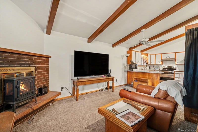 1337 Sharpe Pl, Longmont, CO 80501