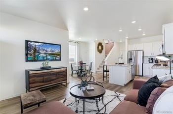 926 Red Star Ln, Johnstown, CO 80534