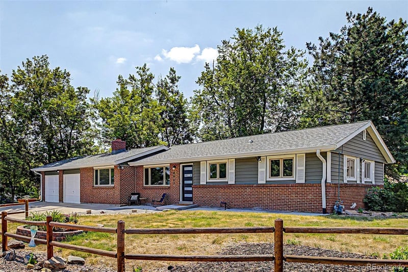 4667 Badger Ln, Littleton, CO 80127