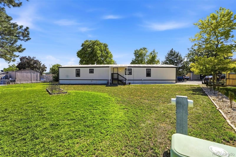 860 132nd Ave Lot 335, Denver, CO 80234