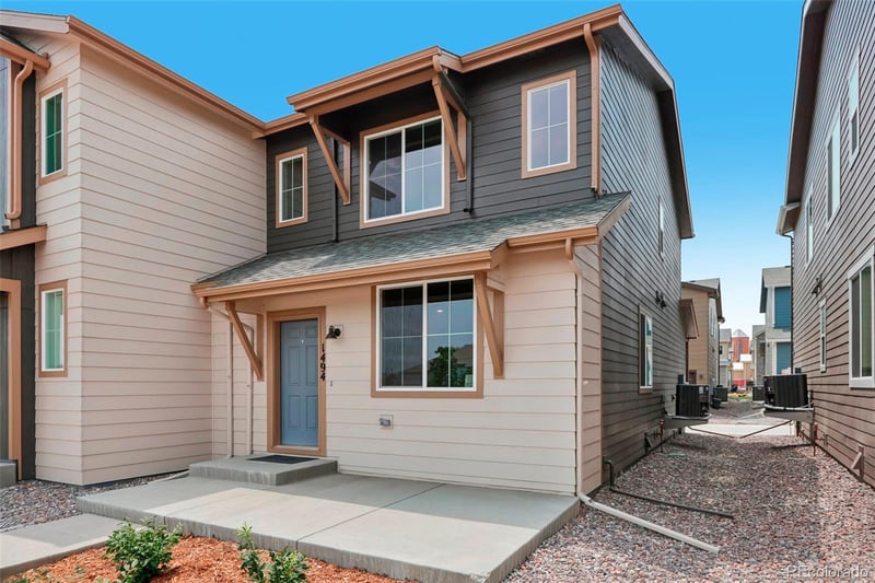 1494 Coral Pl, Longmont, CO 80504