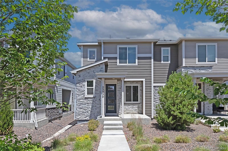 23530 5th Dr, Aurora, CO 80018